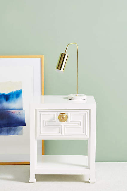 Top 10: White Nightstands